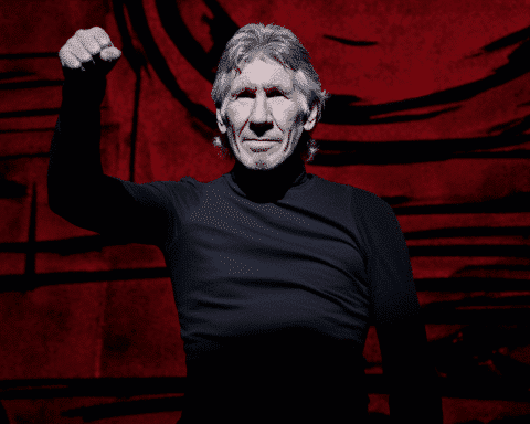 roger-waters'-berlin-performance-decried-as-'deeply-offensive-to-jewish-people'-by-the-us