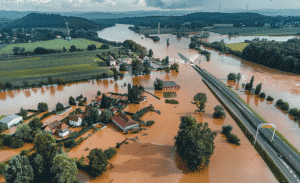 hochwasser-donau-für-schifffahrt-gesperrt